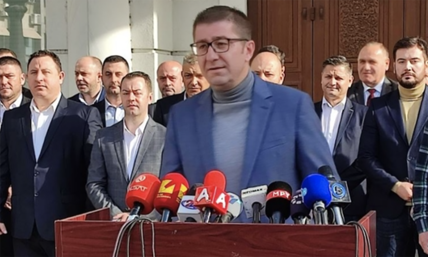 Mickoski: Η Συμφωνία των Πρεσπών είναι πραγματικότητα, δεν θα χρησιμοποιήσω ποτέ την ονομασία «Βόρεια Μακεδονία»