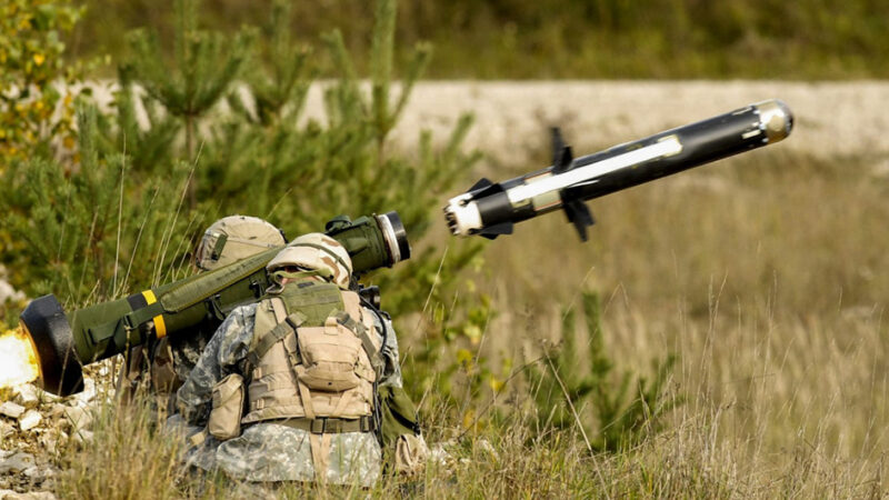 Αλβανία: Εξοπλίζεται με αντιαρματικούς πυραύλους Javelin – Στηρίζει Σουηδία και Φινλανδία